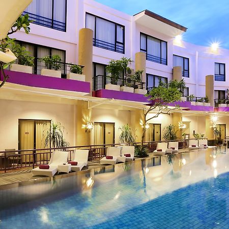 Kuta Central Park Hotel Exterior photo