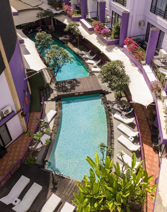 Kuta Central Park Hotel Exterior photo