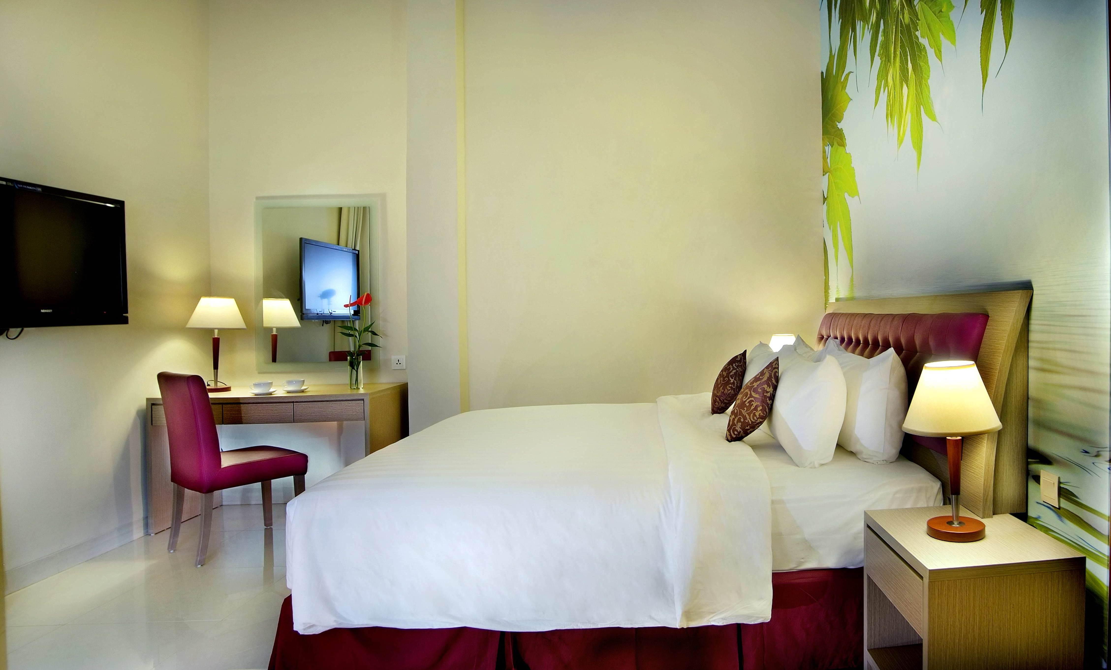 Kuta Central Park Hotel Exterior photo