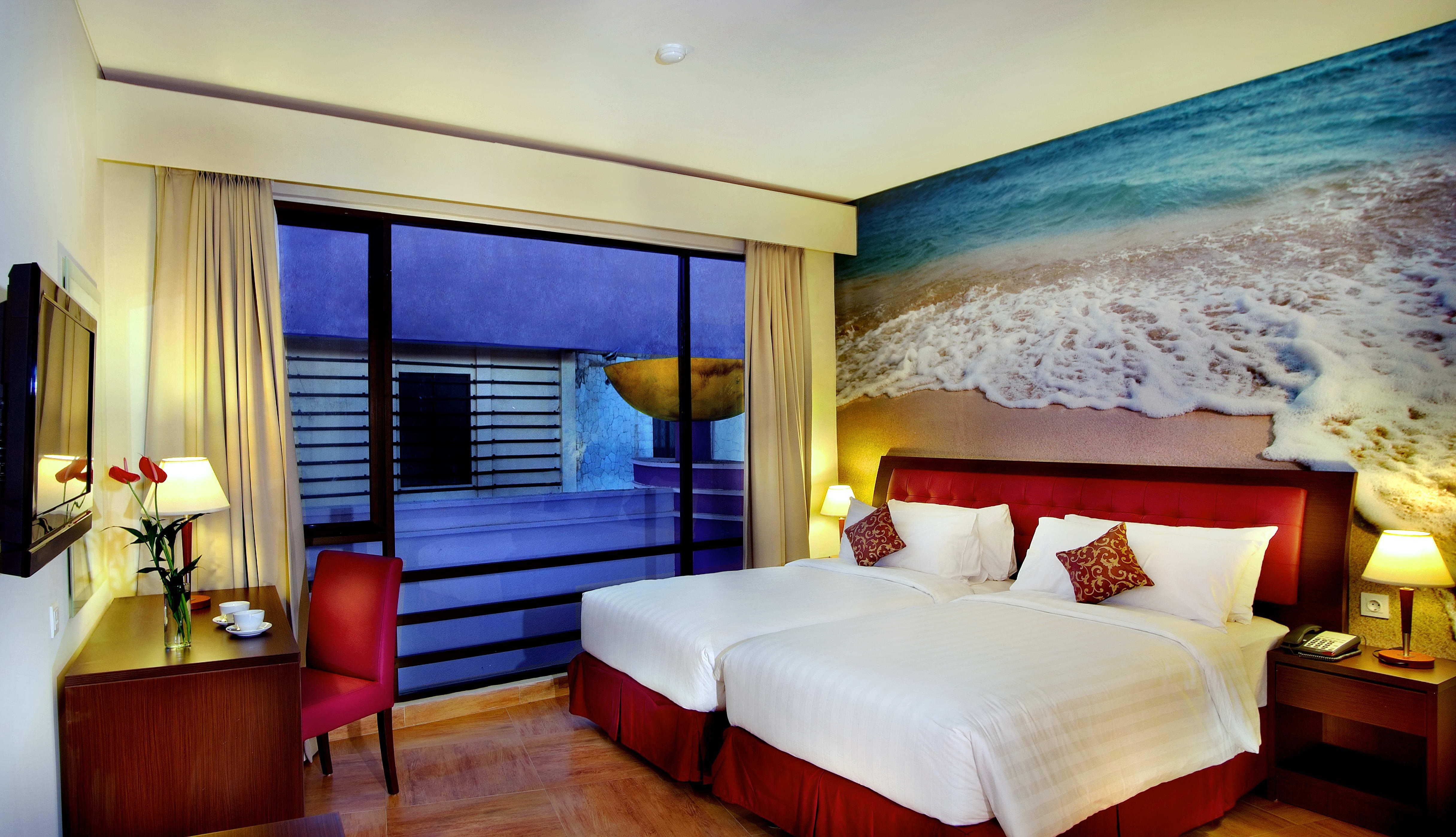 Kuta Central Park Hotel Exterior photo
